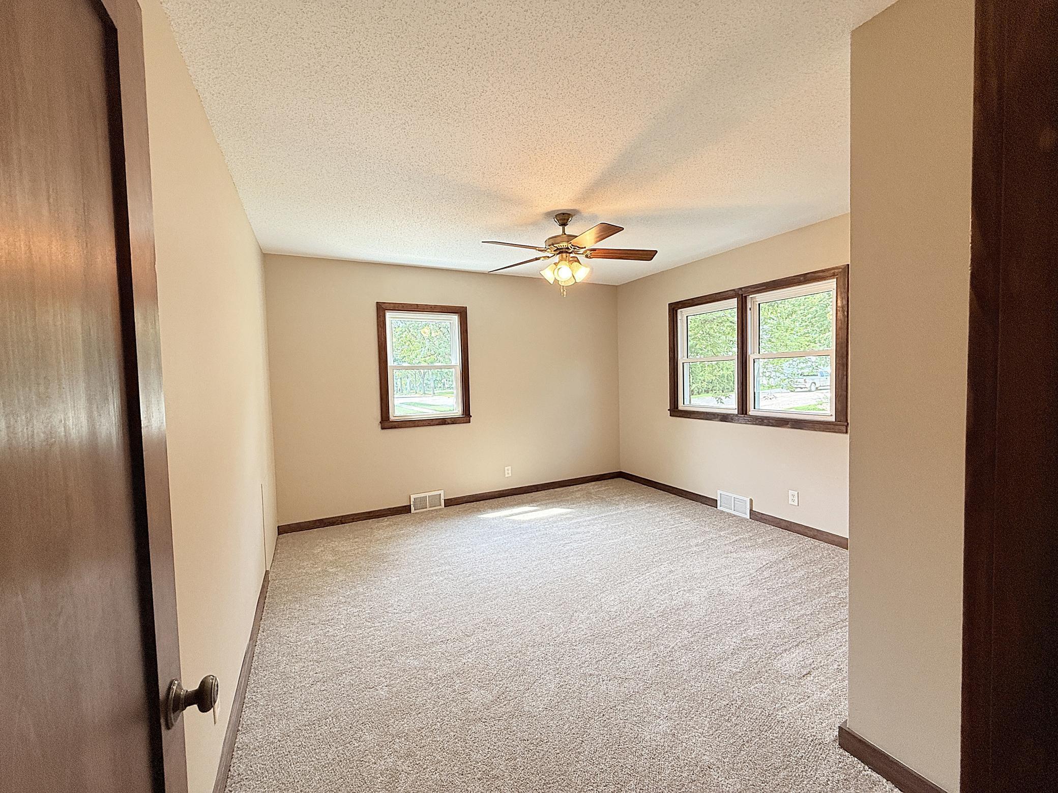 101 South 5th Street Montevideo, MN 56265 - Photo 30 of 83