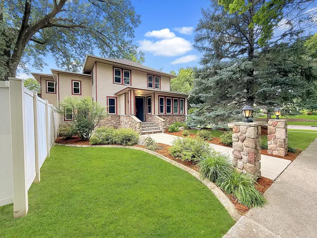 $379,000 | 101 South 5th Street, Montevideo, MN 56265