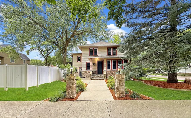 $379,000 | 101 South 5th Street, Montevideo, MN 56265