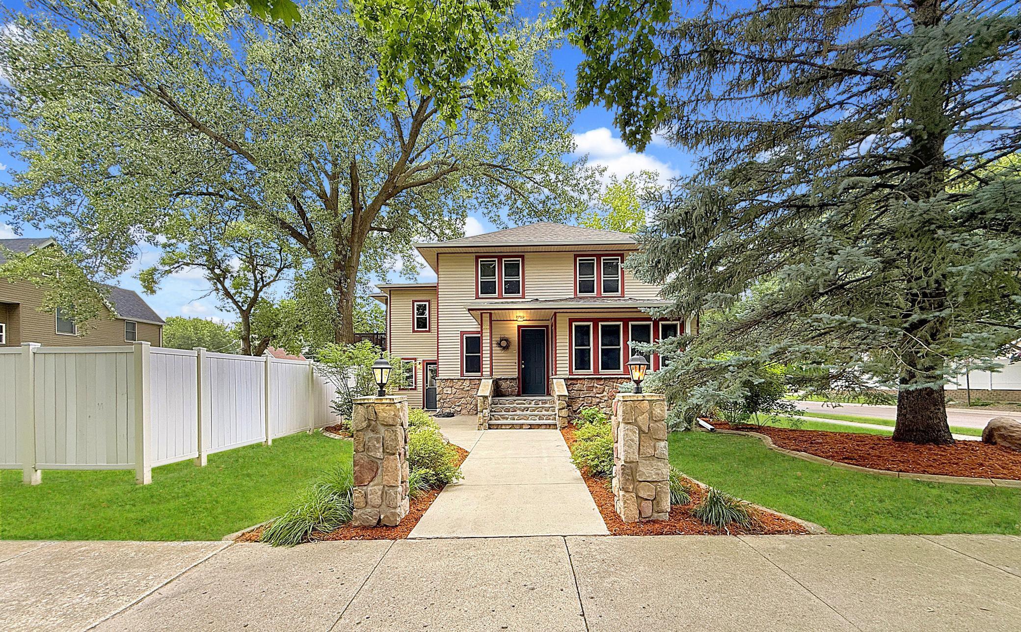 101 South 5th Street Montevideo, MN 56265 - Photo 5 of 83