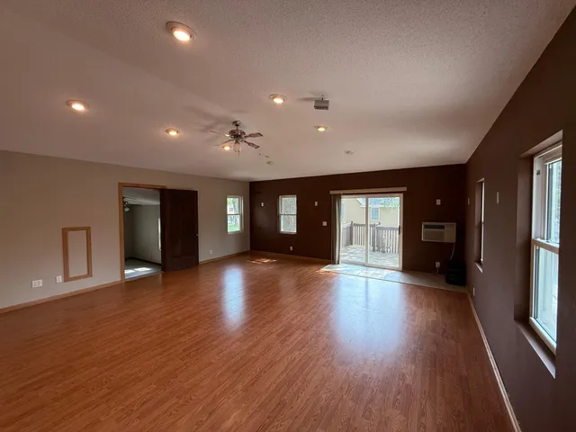 $379,000 | 101 South 5th Street, Montevideo, MN 56265