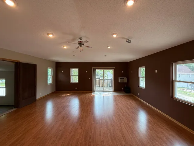 $379,000 | 101 South 5th Street, Montevideo, MN 56265