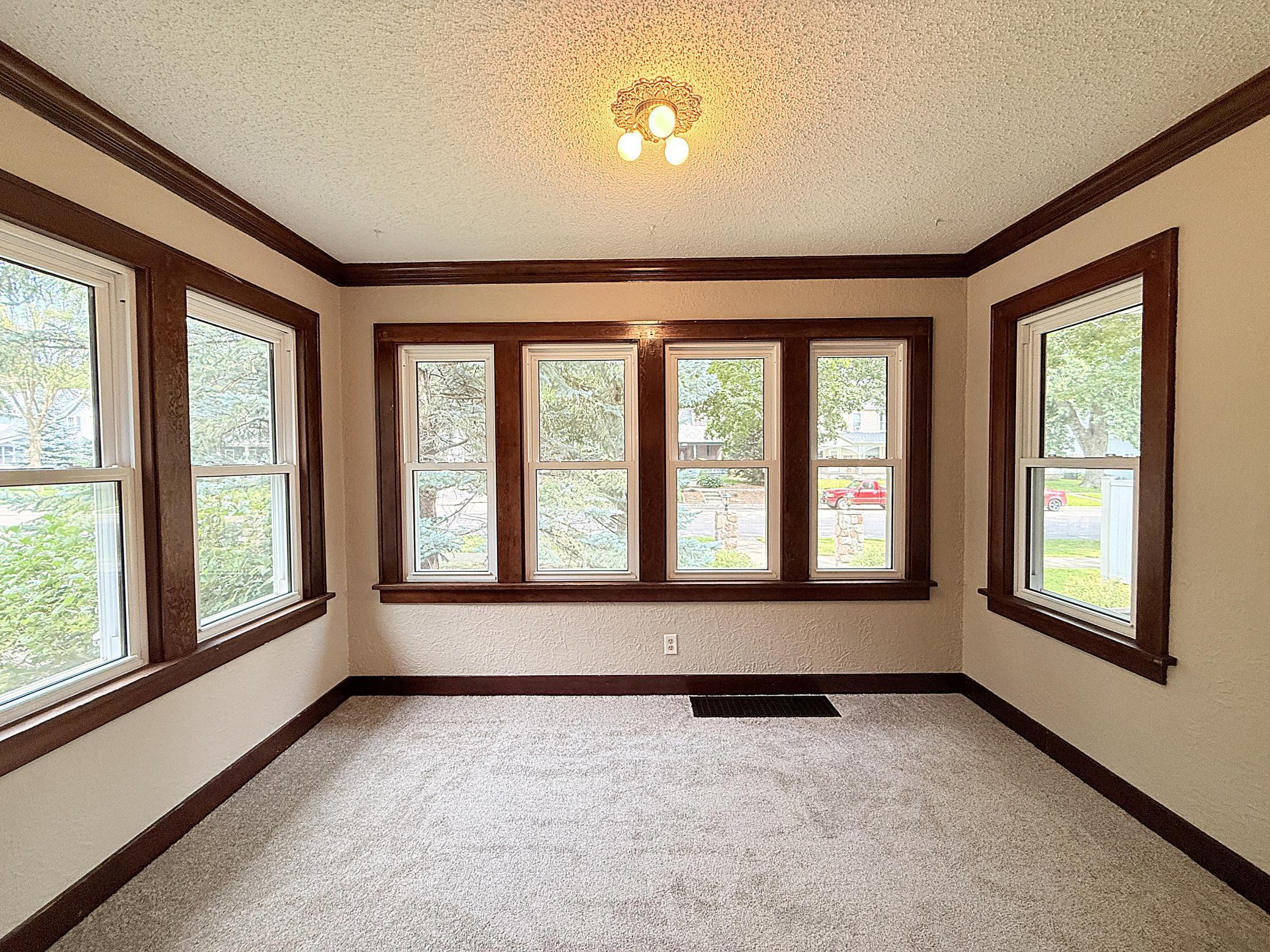 101 South 5th Street Montevideo, MN 56265 - Photo 10 of 83