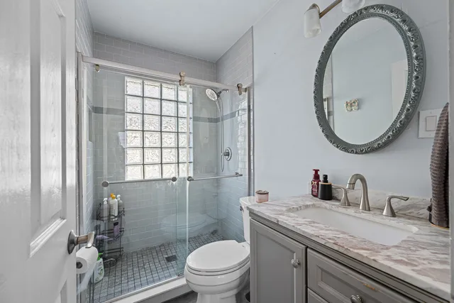 $125,900 | 445 48th Street, Moline, IL 61265