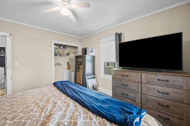 $125,900 | 445 48th Street, Moline, IL 61265