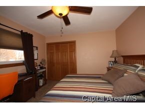 312 Lynwood Lane Springfield, IL 62703 - Photo 13 of 20 Gallery Image 13