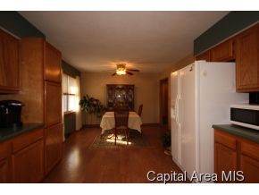 312 Lynwood Lane Springfield, IL 62703 - Photo 8 of 20 Gallery Image 8