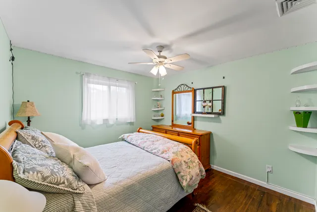 $4,000 | 8 Glenview Drive, Sherman, CT 06784