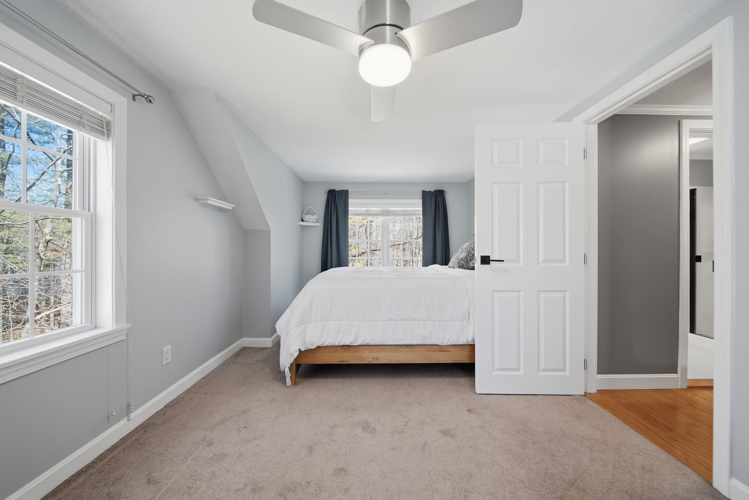 7 Vernon Street Hudson, NH 03051 - Photo 23 of 43