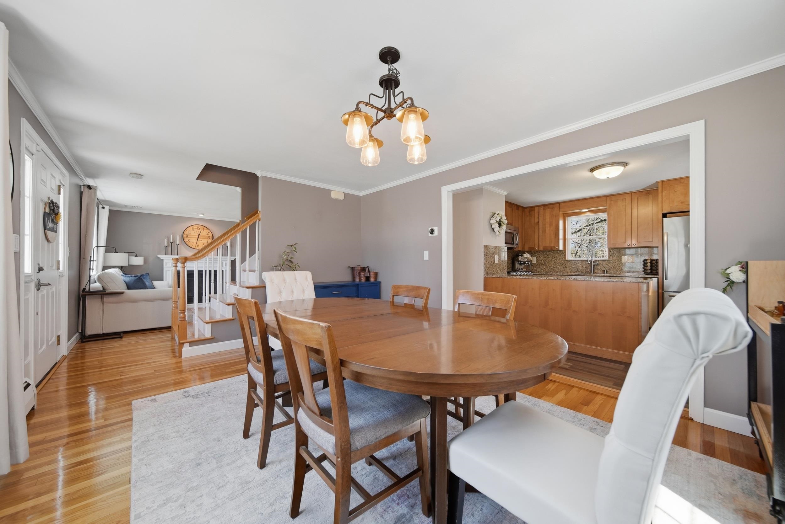 7 Vernon Street Hudson, NH 03051 - Photo 10 of 43