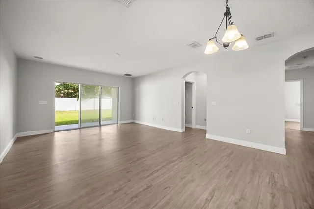 $2,500 | 10740 Clover Walk Drive, Orlando, FL 32825