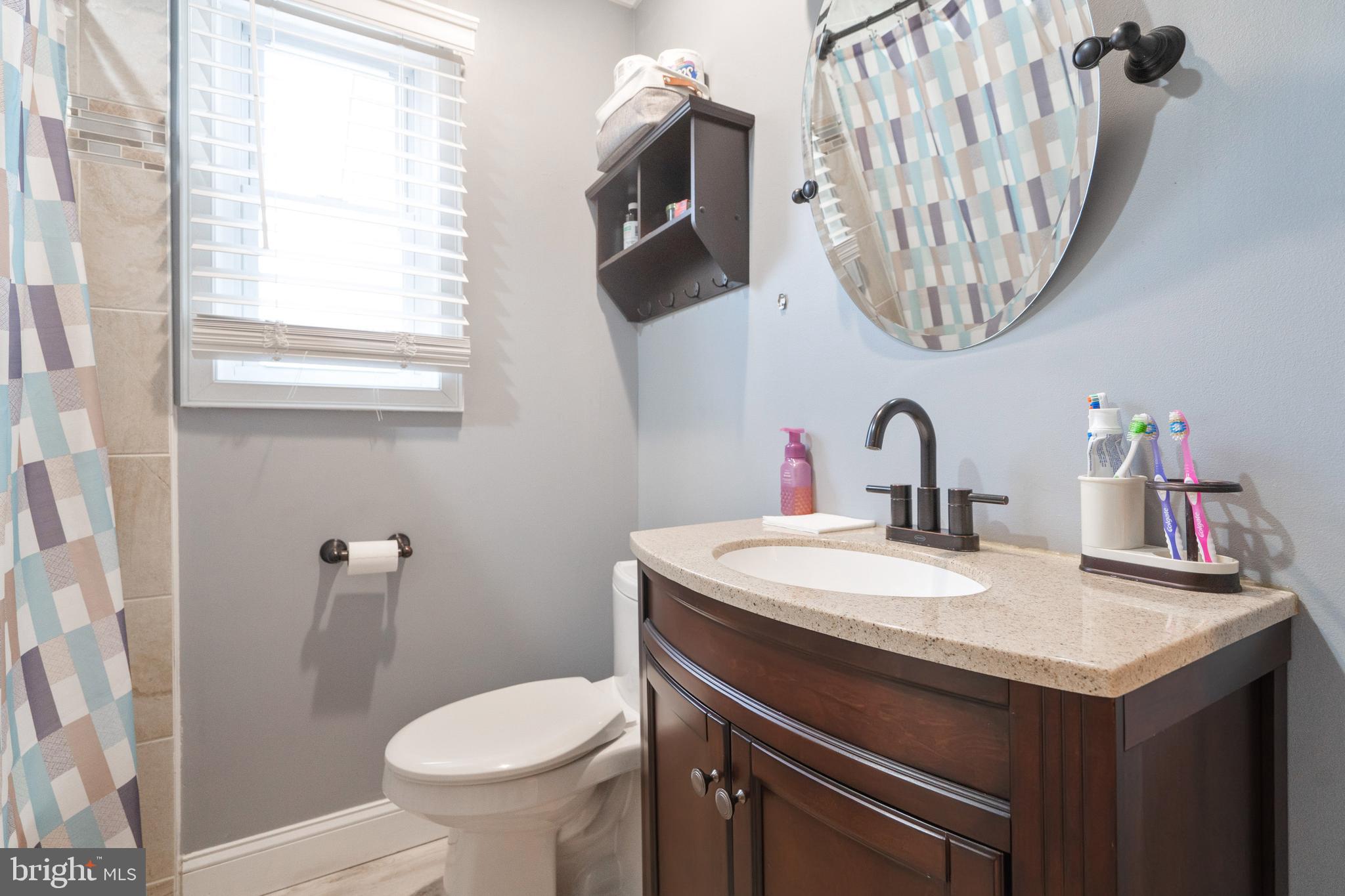 211 West Hilltop Road Baltimore, MD 21225 - Photo 22 of 44