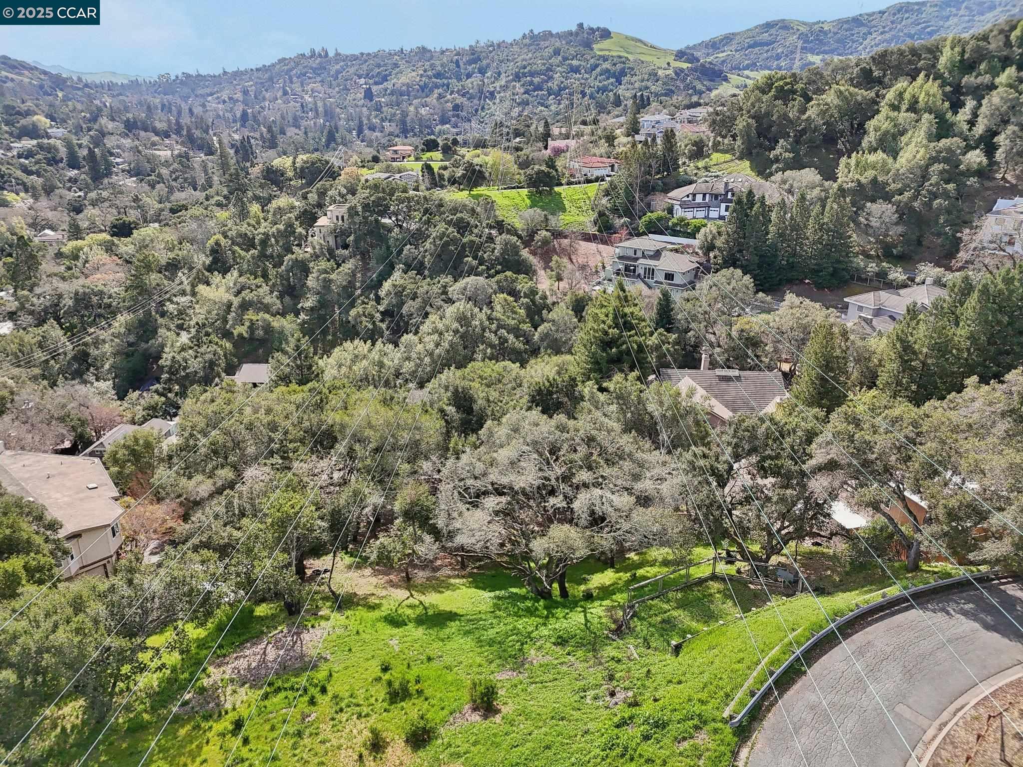 Oak Road Orinda, CA 94563 - Photo 11 of 18 a view of a house with a yard