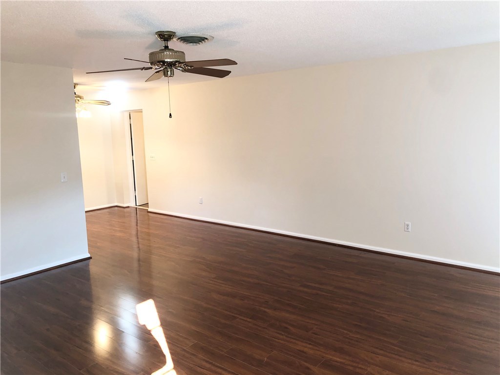 21 Fox Ridge Crescent, Unit 21 Warwick, RI 02886 - Photo 16 of 40 Gallery Image 16