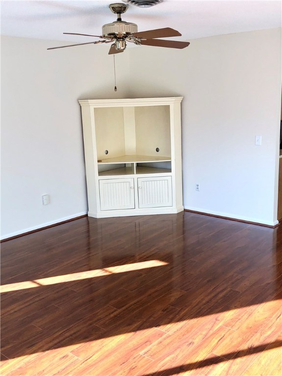21 Fox Ridge Crescent, Unit 21 Warwick, RI 02886 - Photo 17 of 40 Gallery Image 17