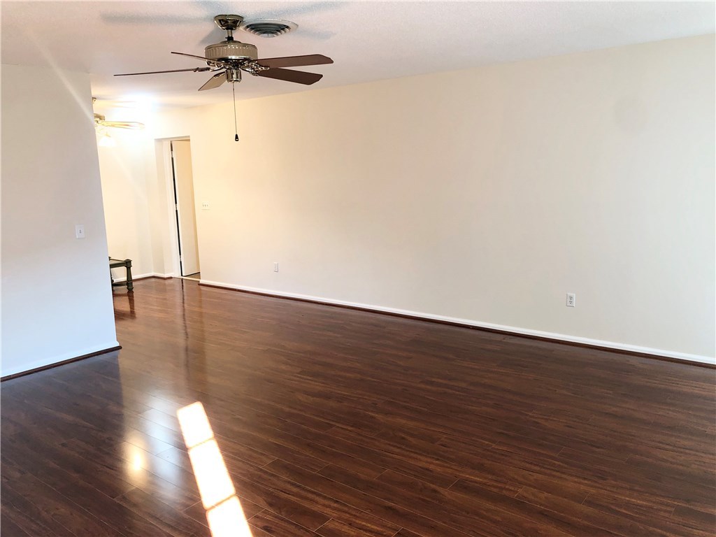 21 Fox Ridge Crescent, Unit 21 Warwick, RI 02886 - Photo 20 of 40 Gallery Image 20