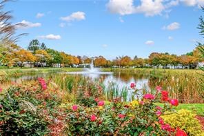 21 Fox Ridge Crescent, Unit 21 Warwick, RI 02886 - Photo 6 of 40 Gallery Image 6