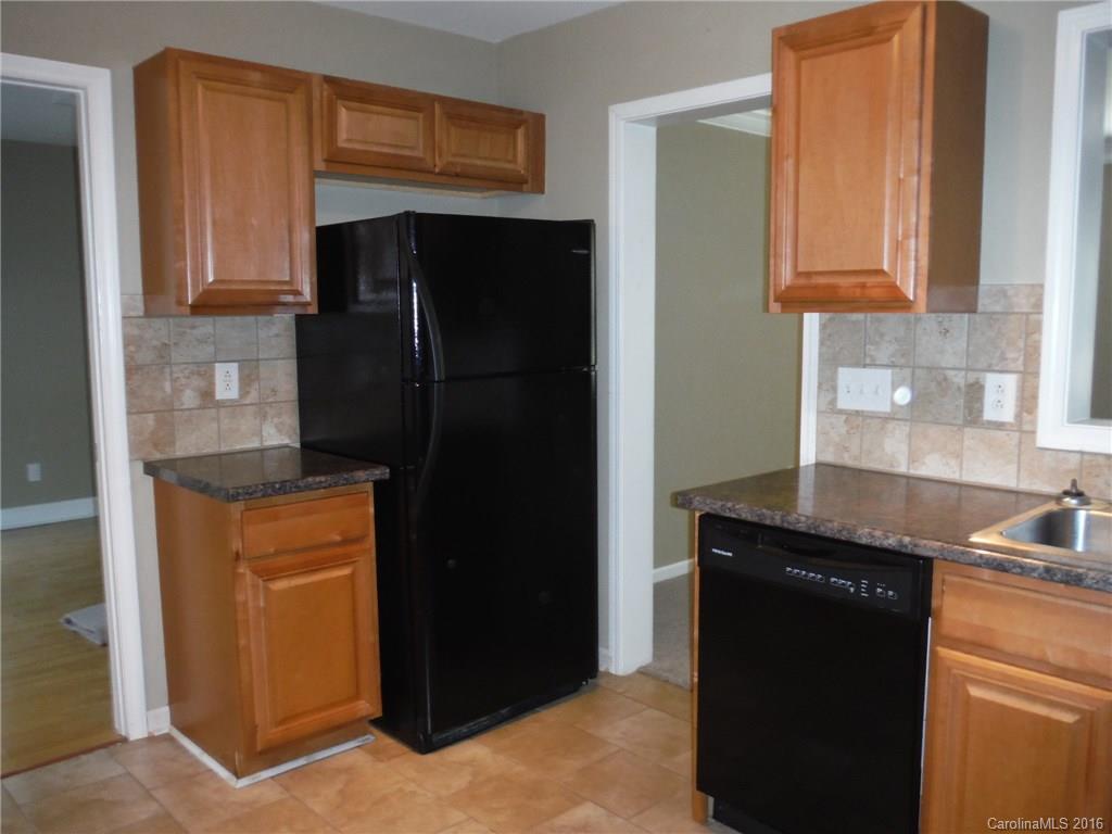 861 Raindrops Road, Unit 8 Gastonia, NC 28054 - Photo 3 of 15