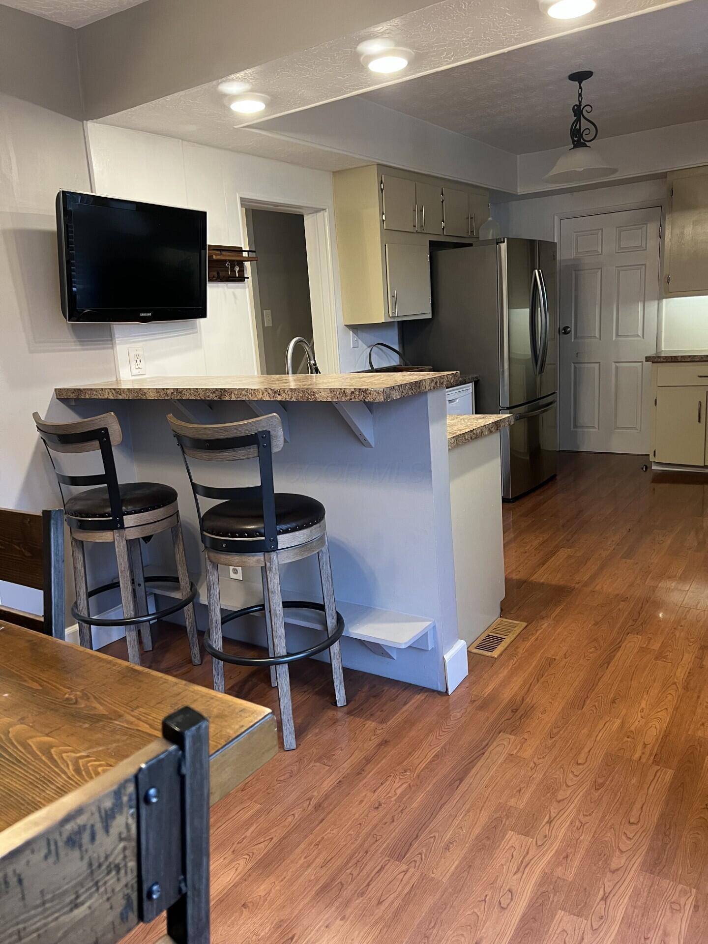 232 North Basil Street Baltimore, OH 43105 - Photo 10 of 18 Kitchen 2