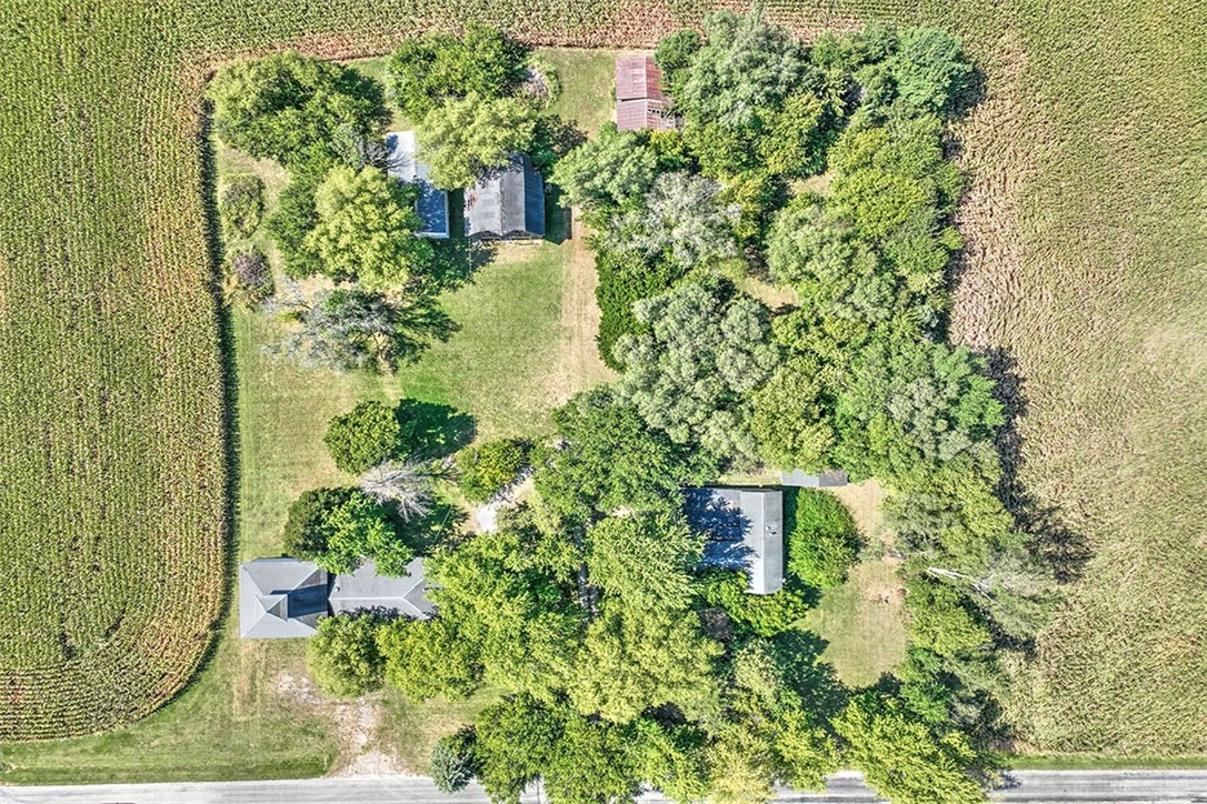 8349 Sawyer Road Decatur, IL 62526 - Photo 6 of 42