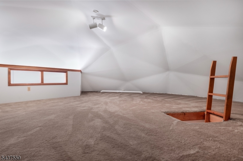 20 Sand Hill Road Flemington, NJ 08822 - Photo 21 of 32