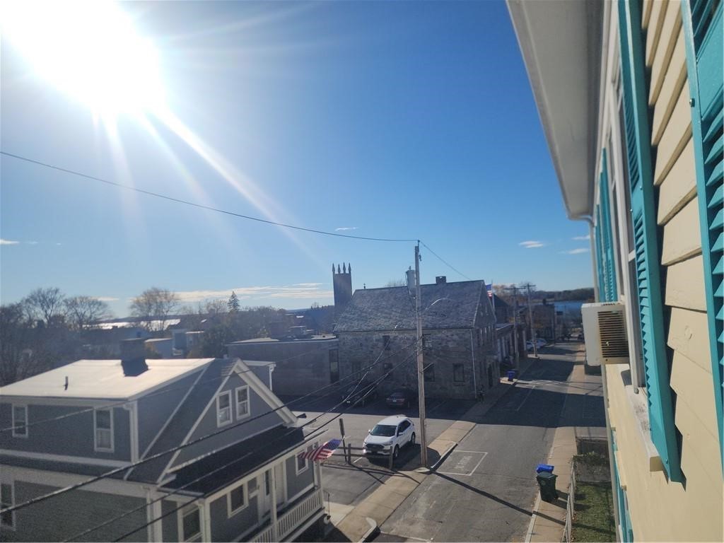 59 Court Street Bristol, RI 02809 - Photo 5 of 13