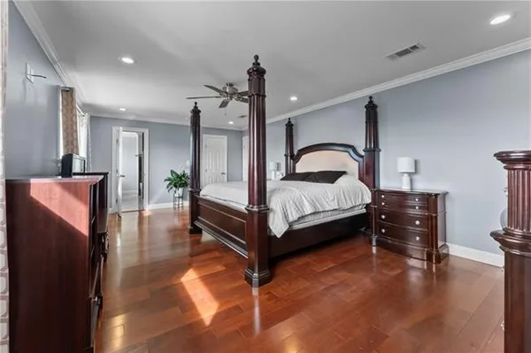 $524,000 | 70 Carolyn Court, Arabi, LA 70032