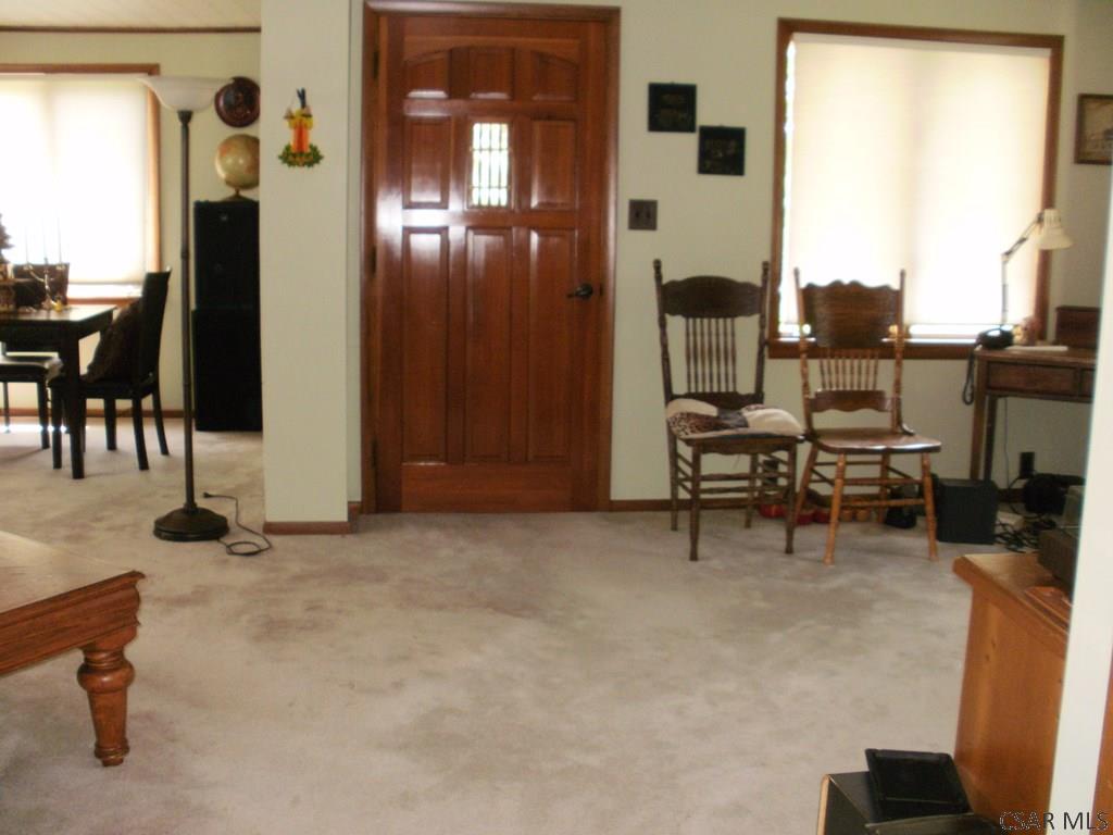 3045 Water Level Road Somerset, PA 15501 - Photo 14 of 22