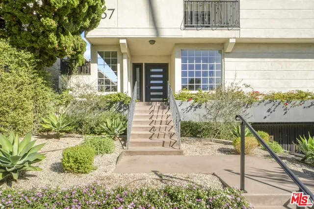 $10,000 | 837 Lincoln Boulevard, Unit 3, Santa Monica, CA 90403