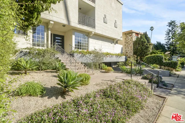 $10,000 | 837 Lincoln Boulevard, Unit 3, Santa Monica, CA 90403