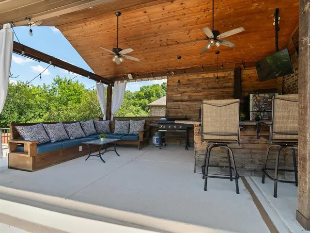 $689,900 | 5302 Fairmont Court, Rowlett, TX 75088