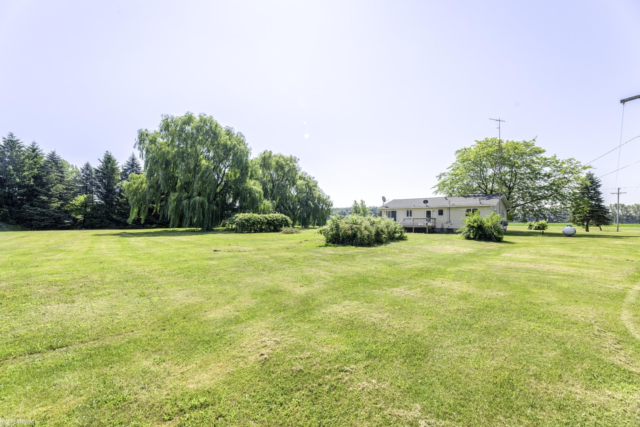 2801 Galbraith Road Yale, MI 48097 - Photo 27 of 38 50180937-026764cc-8df2-43f1-8bb1-88eaffbfd23f.JPG