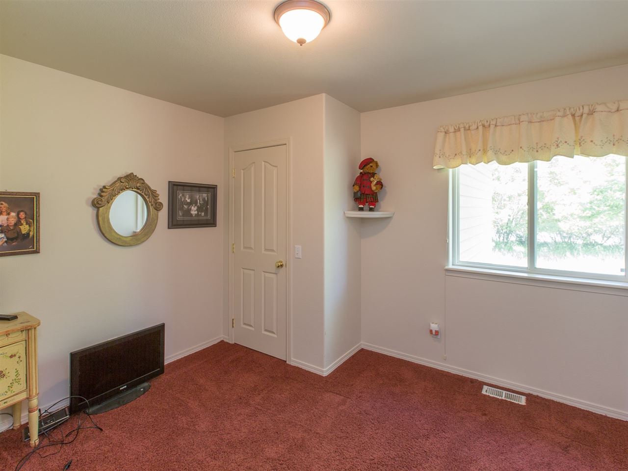 32408 North Perry Road Deer Park, WA 99006 - Photo 10 of 20 Gallery Image 10