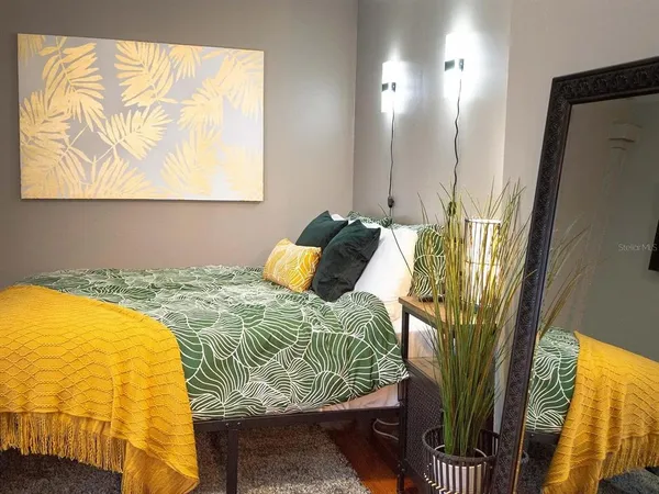 $3,600 | 1013 22nd Avenue North, St. Petersburg, FL 33704