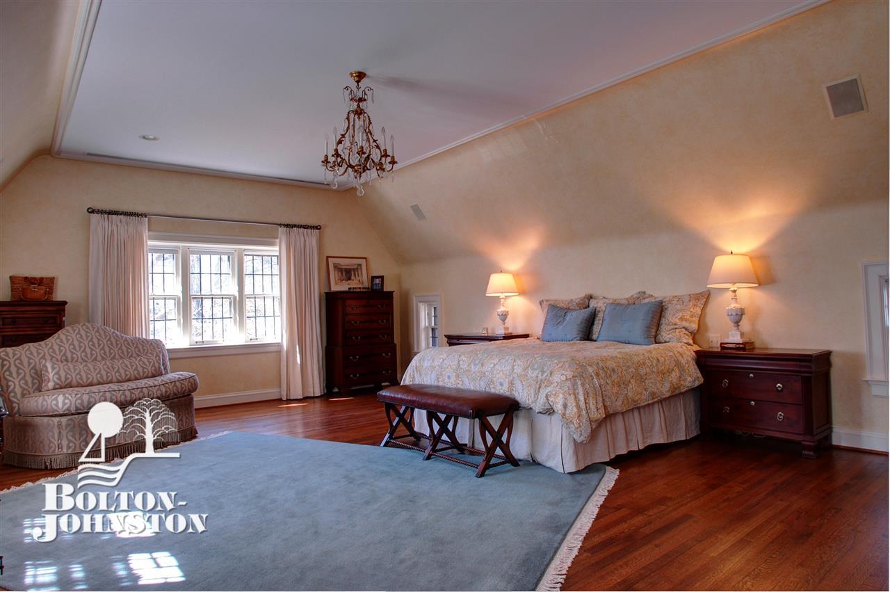 111 Cloverly Road Grosse Pointe Farms, MI 48236 - Photo 12 of 16