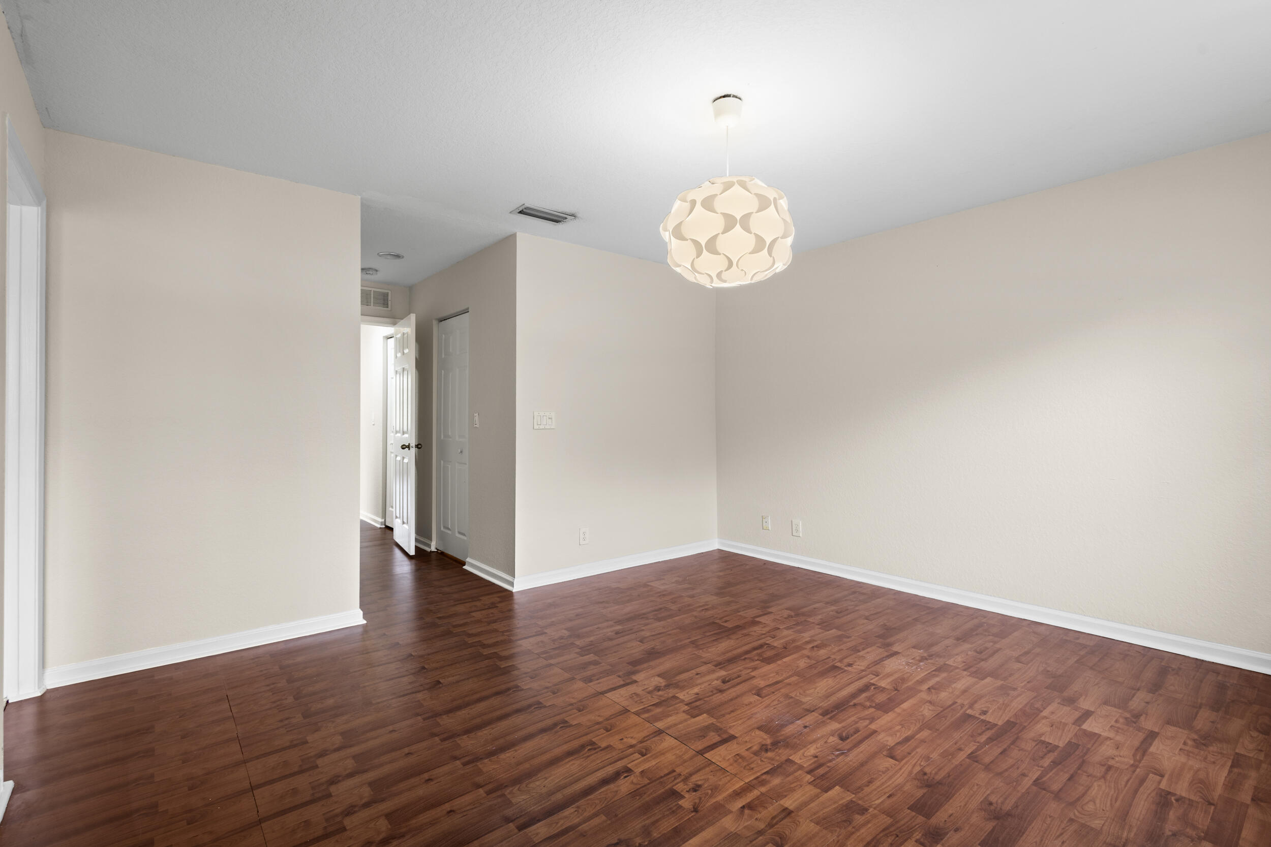 1139 Imperial Lake Road West Palm Beach, FL 33413 - Photo 23 of 33 img_9912