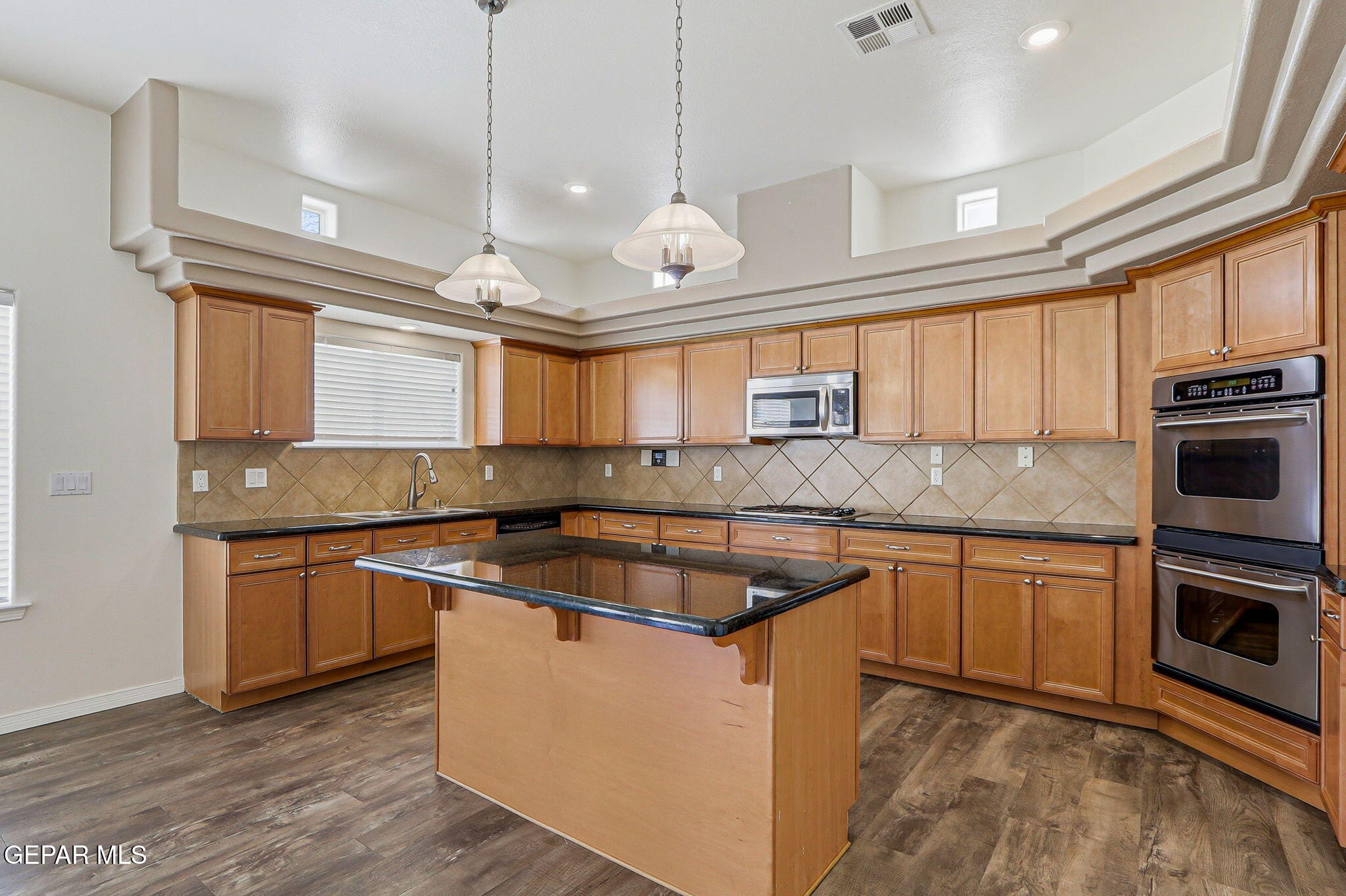 6516 Wind Ridge Drive El Paso, TX 79912 - Photo 25 of 86 38-web-or-mls-IMG_0874