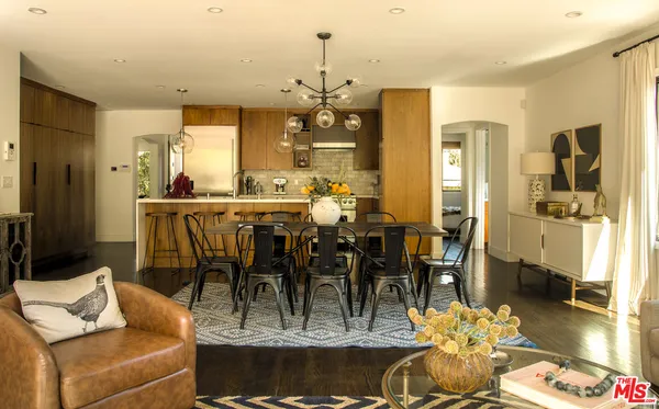 $2,750,000 | 3216 Ettrick Street, Los Angeles, CA 90027