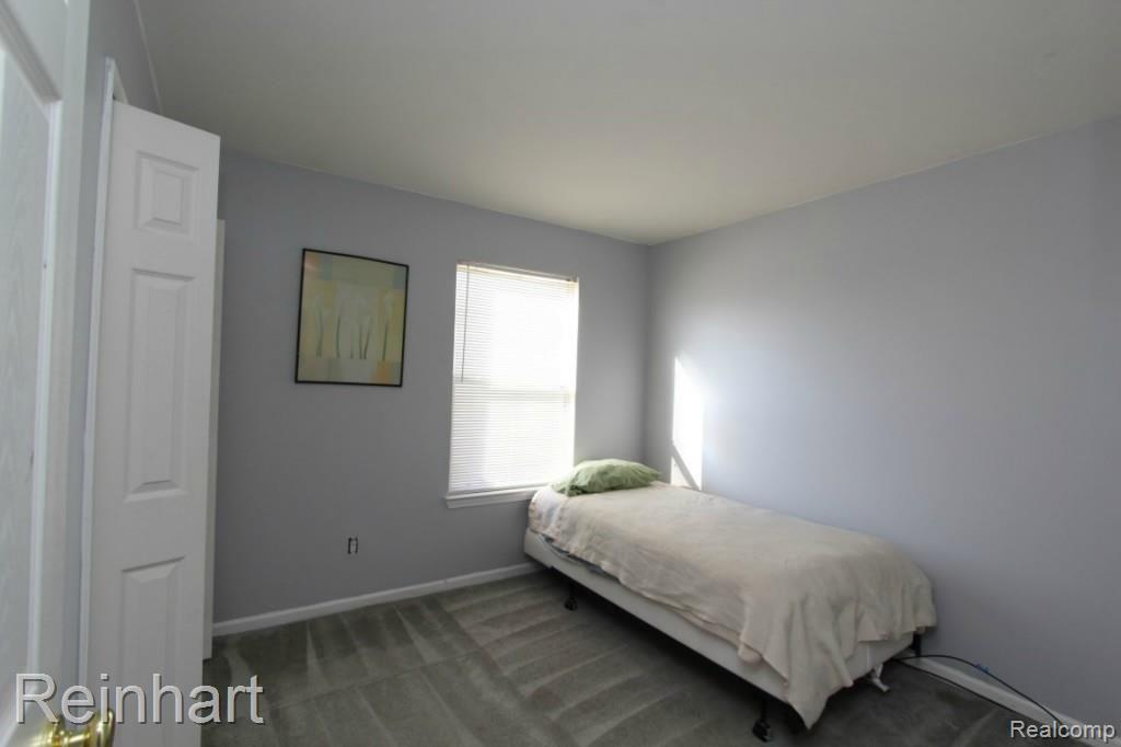 7295 Homestead Road Ypsilanti, MI 48197 - Photo 13 of 31 IMG_4594 (Medium).jpg
