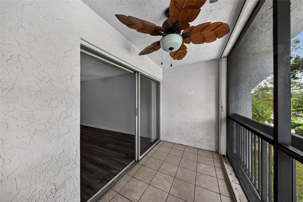 711 North Pine Island Road, Unit 319 Plantation, FL 33324 - Photo 5 of 27 a view of an entryway