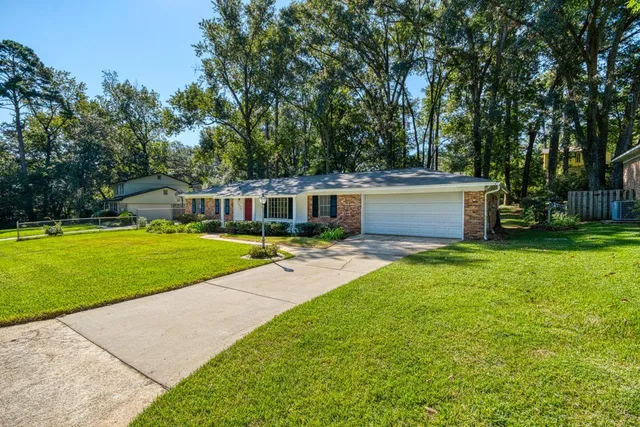 $299,000 | 1425 Woodgate Way, Tallahassee, FL 32308