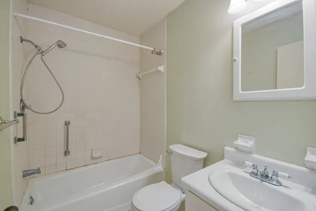 $299,000 | 1425 Woodgate Way, Tallahassee, FL 32308