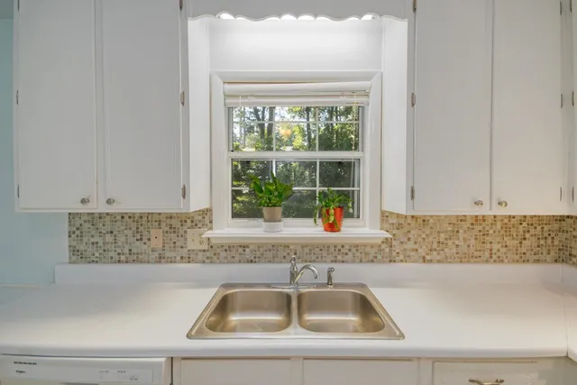 $299,000 | 1425 Woodgate Way, Tallahassee, FL 32308