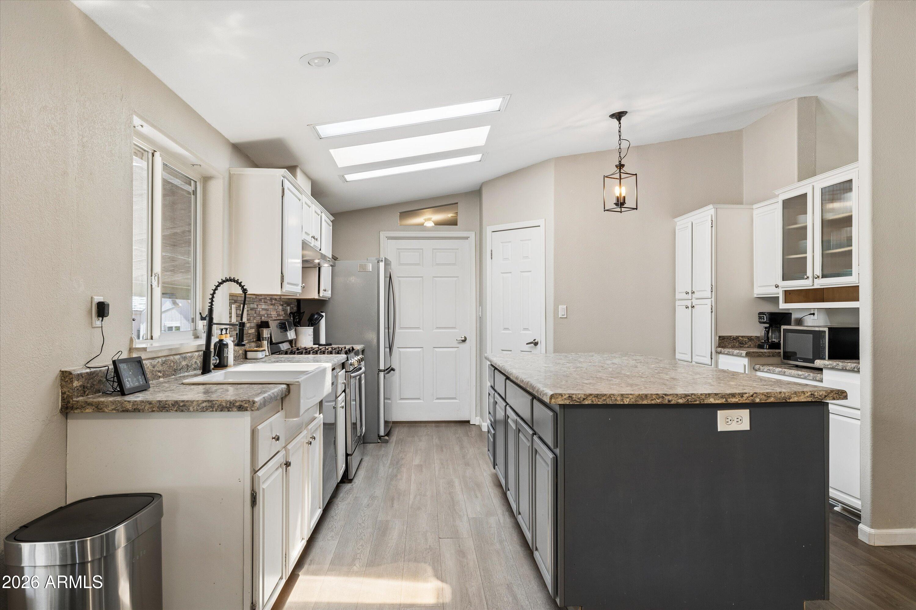 191 Cornerstone Way Payson, AZ 85541 - Photo 11 of 48 10-Kitchen