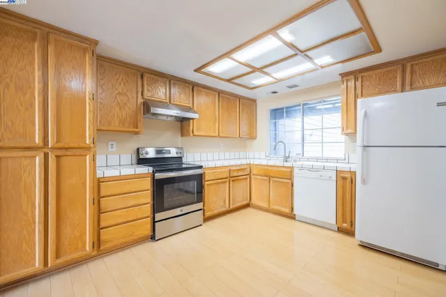 $499,000 | 123 Pelican Loop, Pittsburg, CA 94565