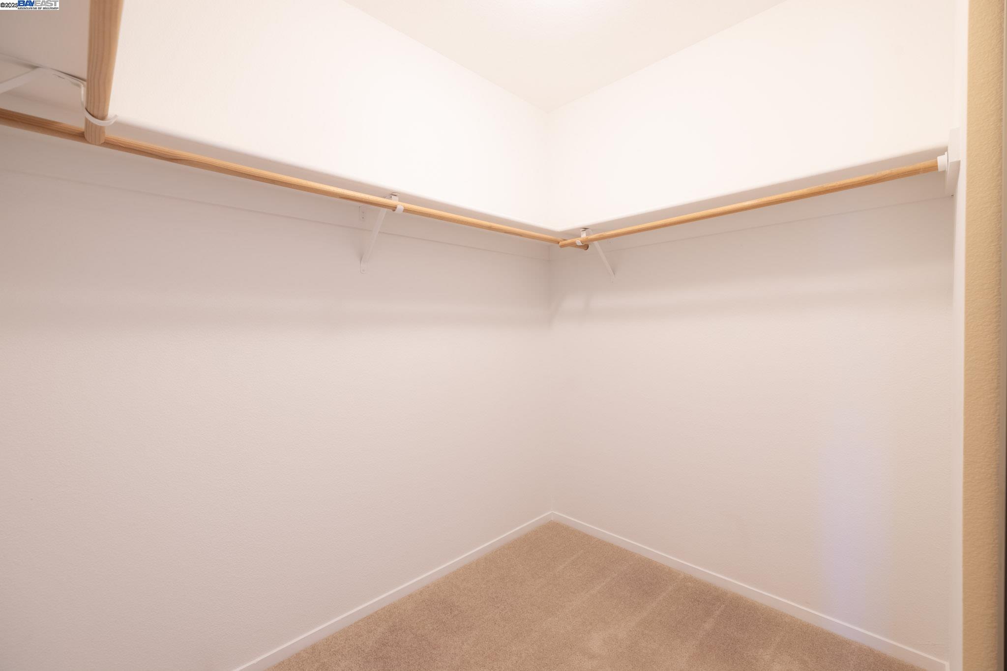 123 Pelican Loop Pittsburg, CA 94565 - Photo 25 of 60 a view of small space