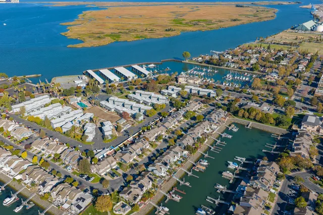 $499,000 | 123 Pelican Loop, Pittsburg, CA 94565