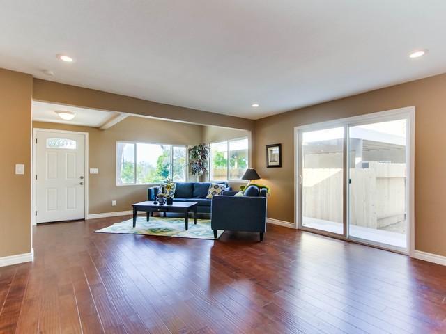 1542 Avocado Road Oceanside, CA 92054 - Photo 5 of 25 Gallery Image 5