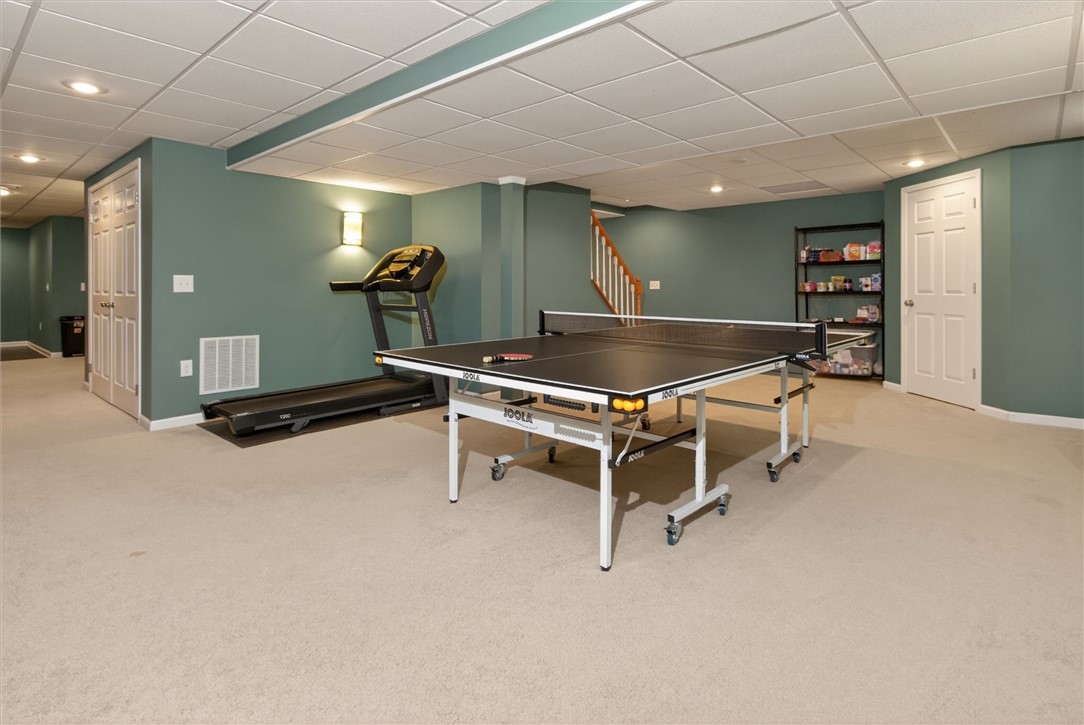 1762 Schlegel Road Webster, NY 14580 - Photo 36 of 47