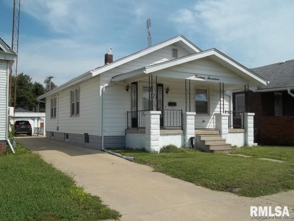 1417 East Converse Street Springfield, IL 62702 - Photo 1 of 24